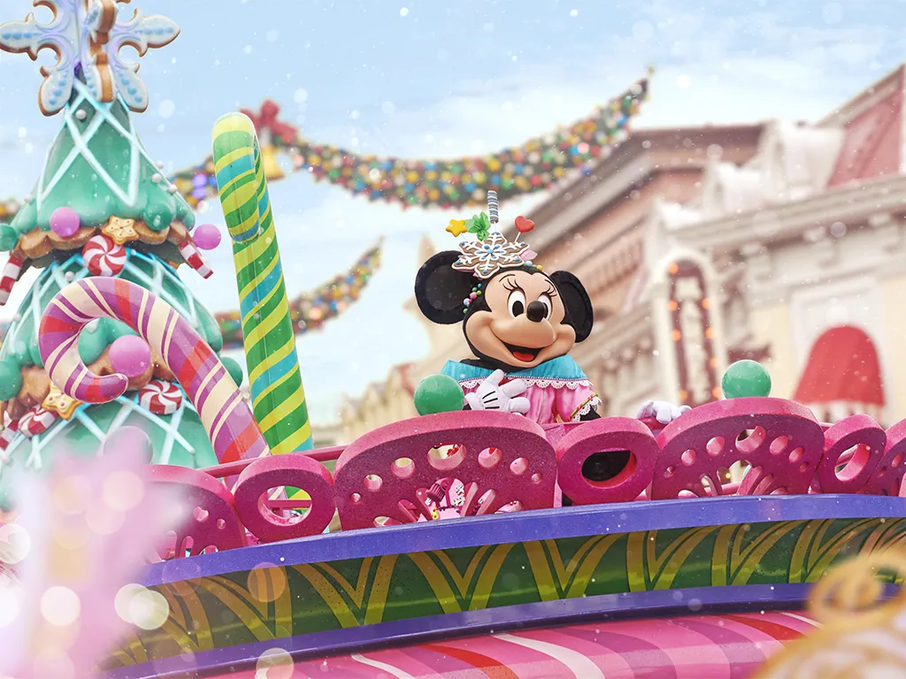 Mickey's Dazzling Christmas Parade