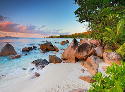 Best Deal- Raffles Seychelles with Breakfast – 5 star Image